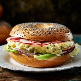 Bagel Mimosa Tabasco