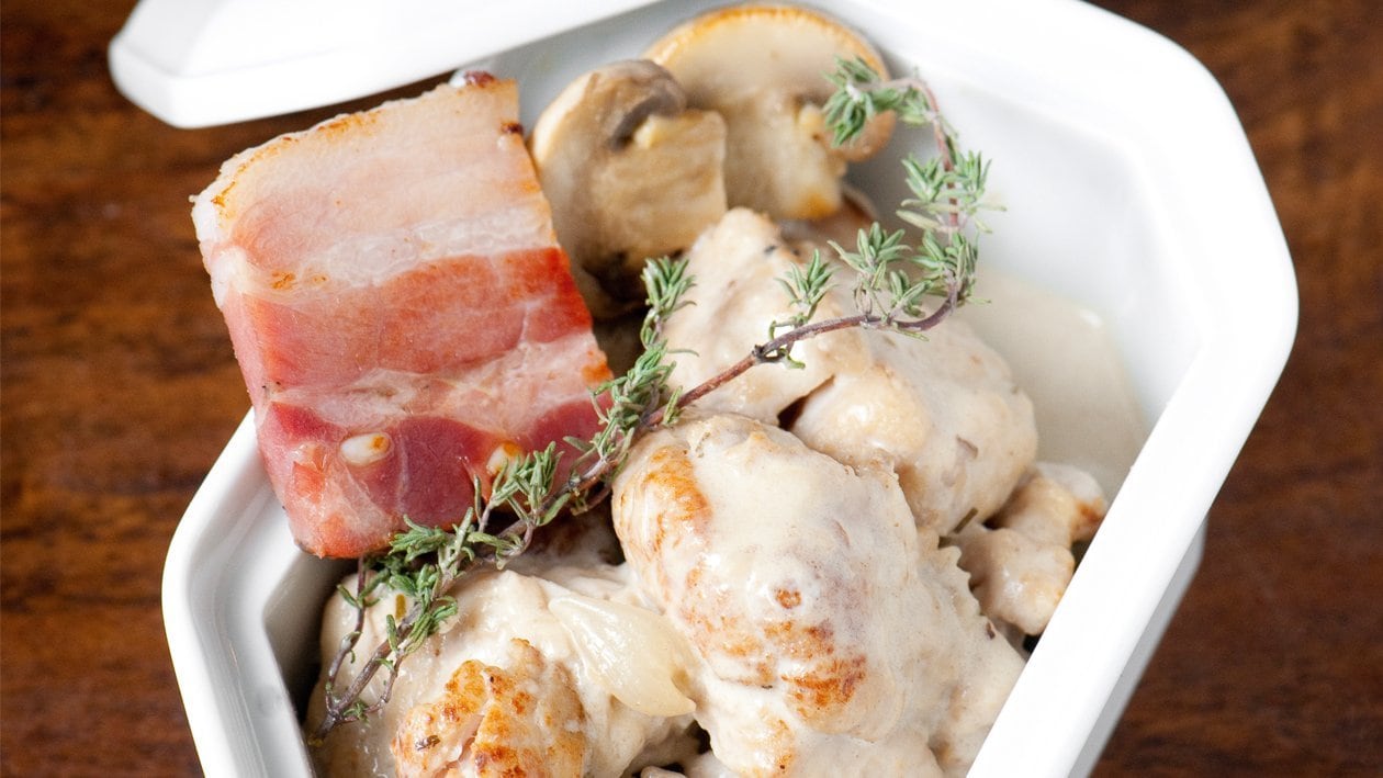 Blanquette de ris de veau, aux champignons et lard gras par Bruno Oger** – - Recette