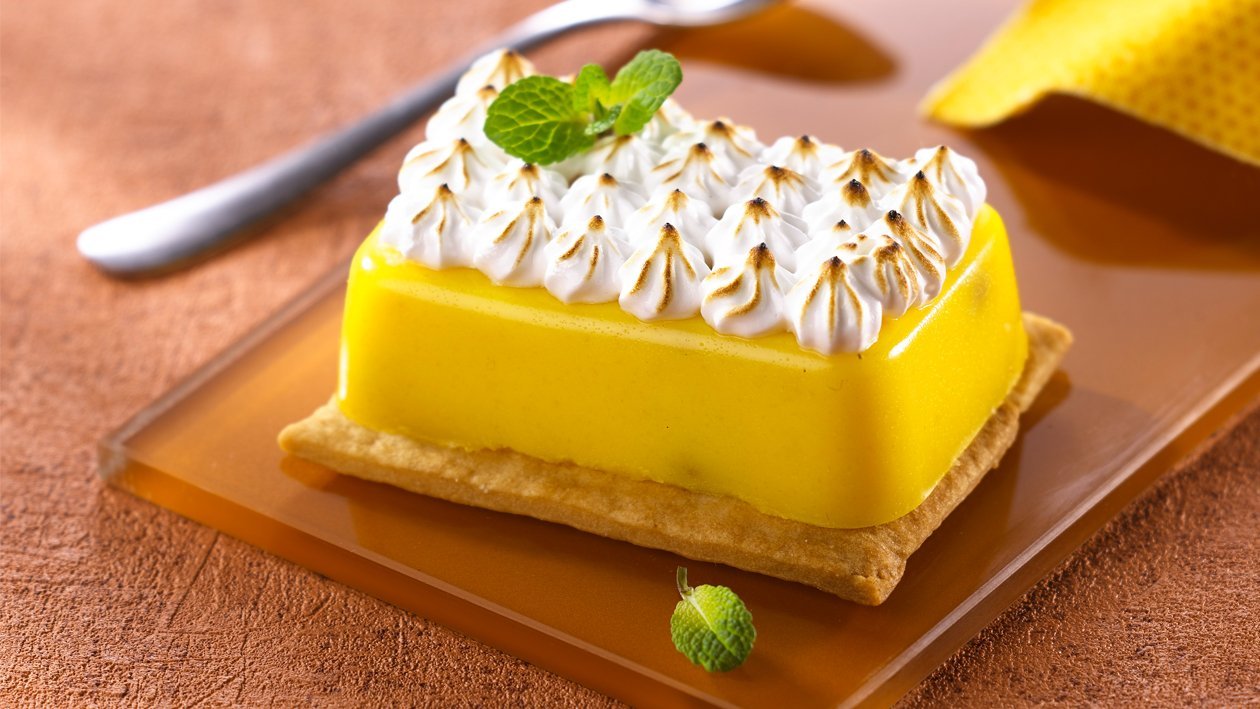 Carre Croustillant Au Citron Meringue Recette Recette Unilever Food Solutions