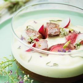 Mitonné de boeuf, bouillon verveine et émulsion à la sauge