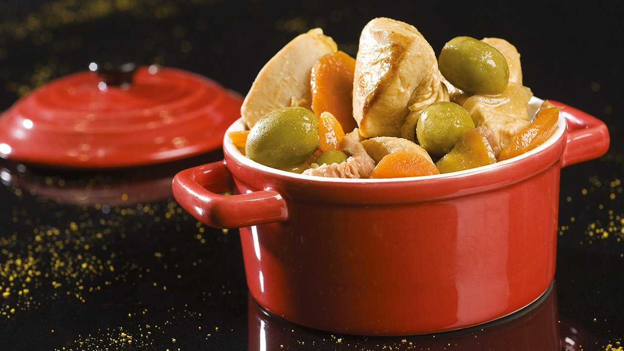 Sauté de Dinde aux olives vertes et carottes – - Recette
