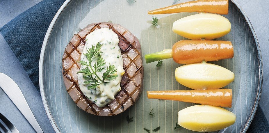 Tête de veau grillée au barbecue, sauce rémoulade – - Recette