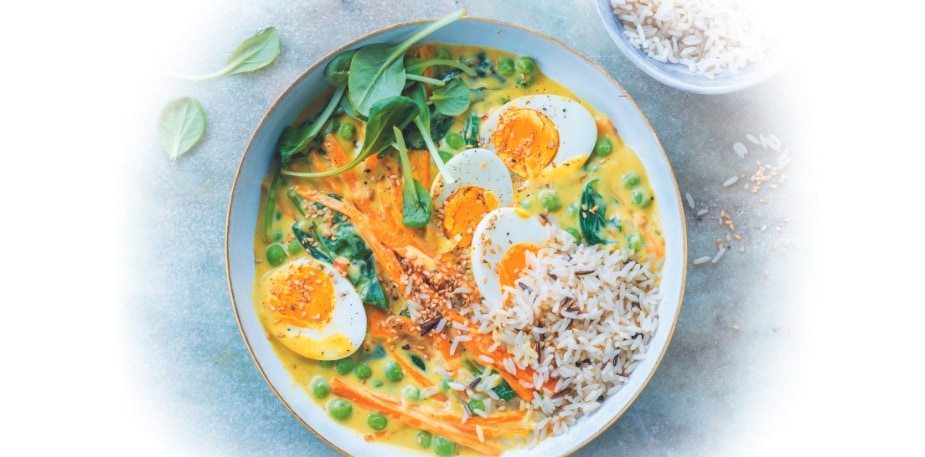 Curry bowl végétarien aux oeufs – - Recette